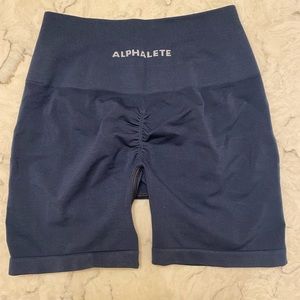 NWT ALPHALETE AMPLIFY SHORTS